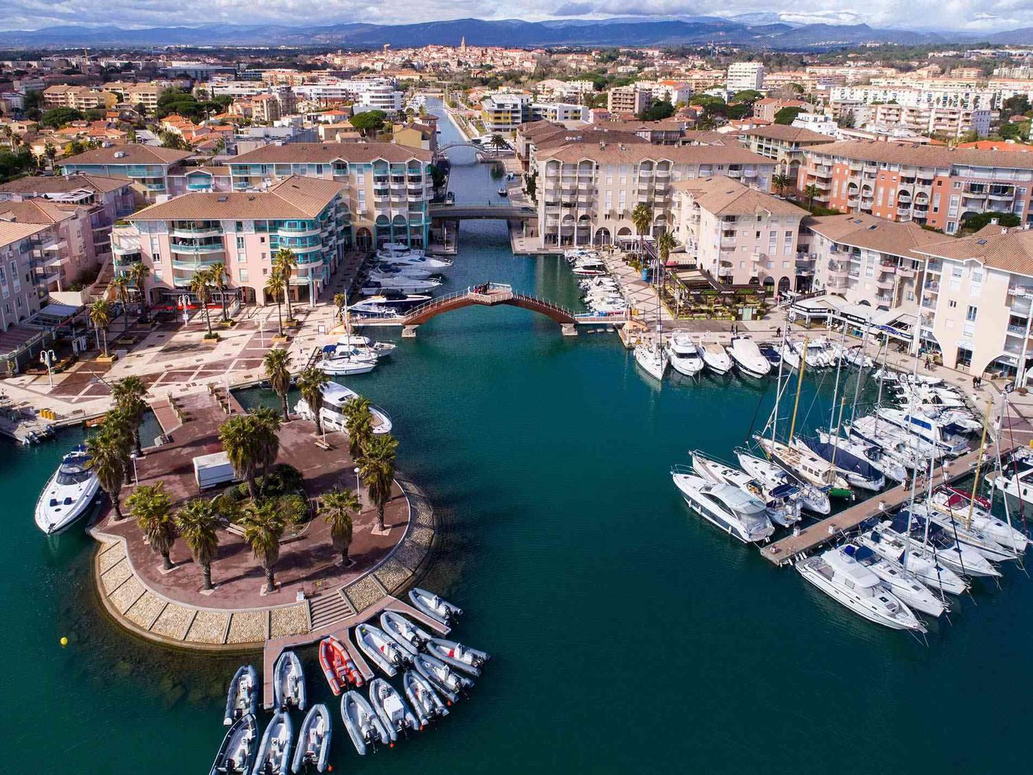 Hotel Sable Et Soleil - Port, Plage Et Jacuzzi Prive Fréjus Zewnętrze zdjęcie
