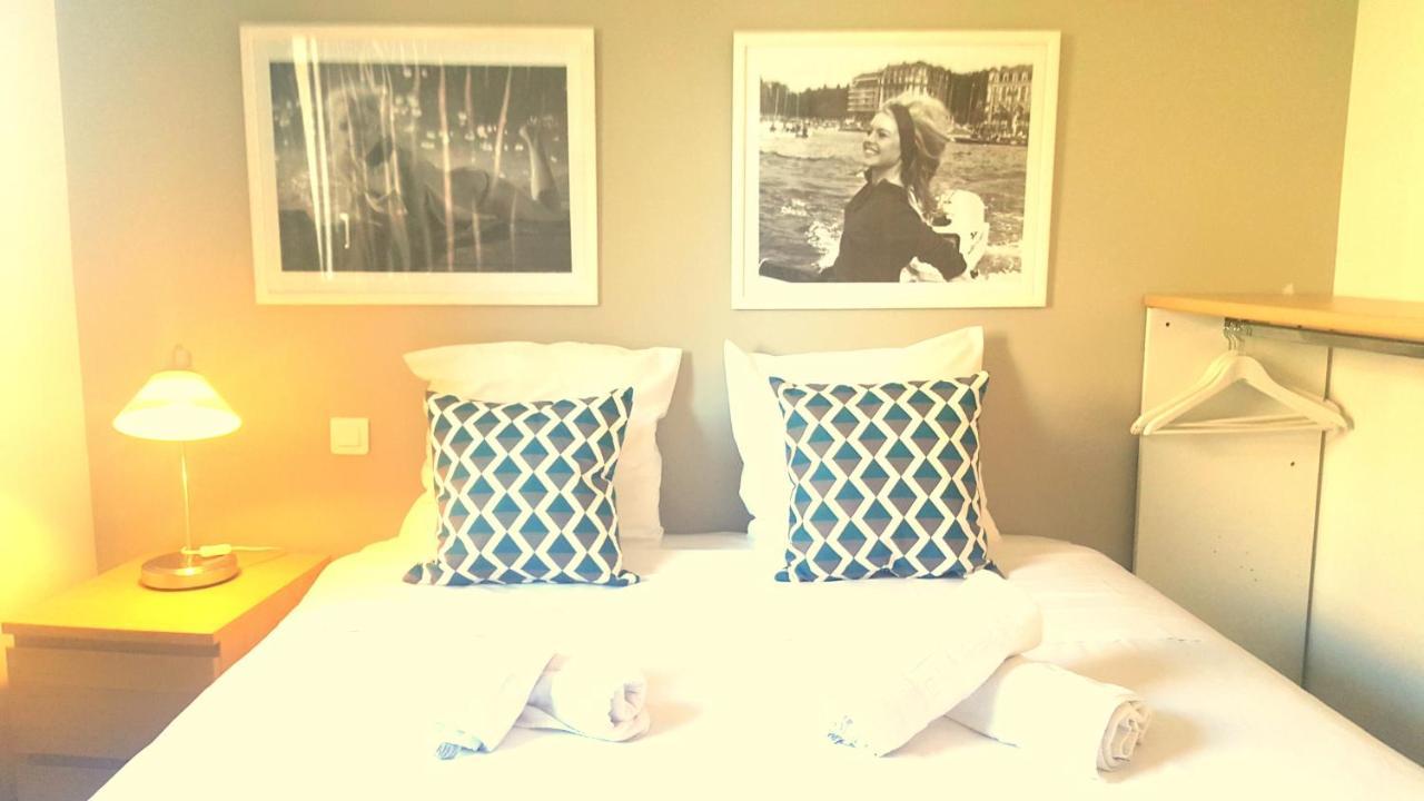Hotel Sable Et Soleil - Port, Plage Et Jacuzzi Prive Fréjus Pokój zdjęcie
