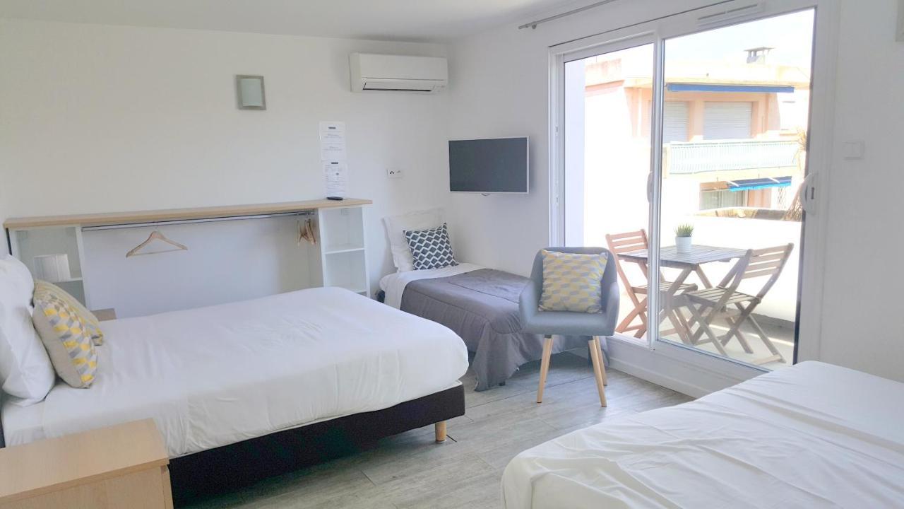 Hotel Sable Et Soleil - Port, Plage Et Jacuzzi Prive Fréjus Zewnętrze zdjęcie